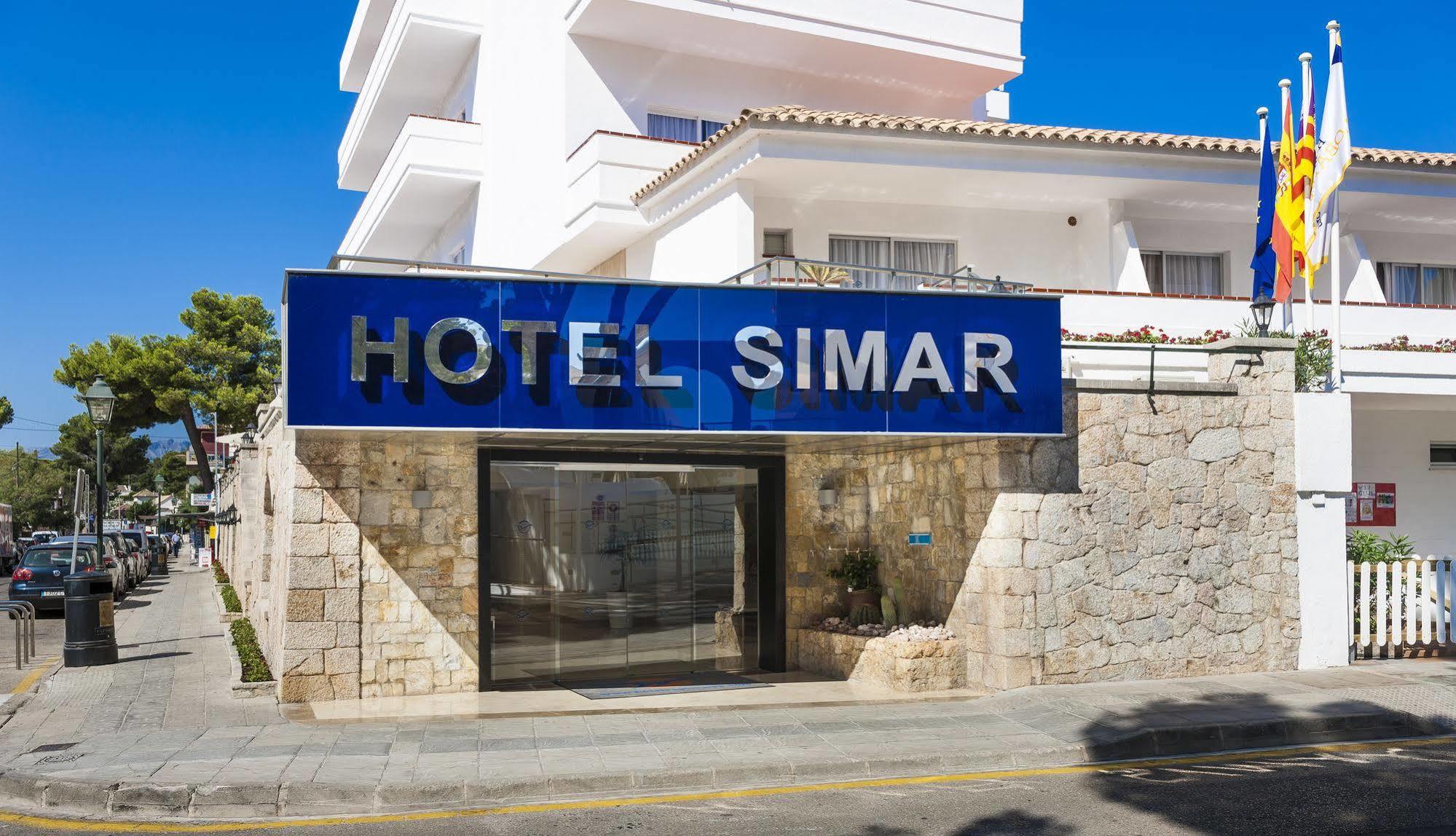 Globales Simar Hotel Cala de Sant Vicenc Eksteriør billede